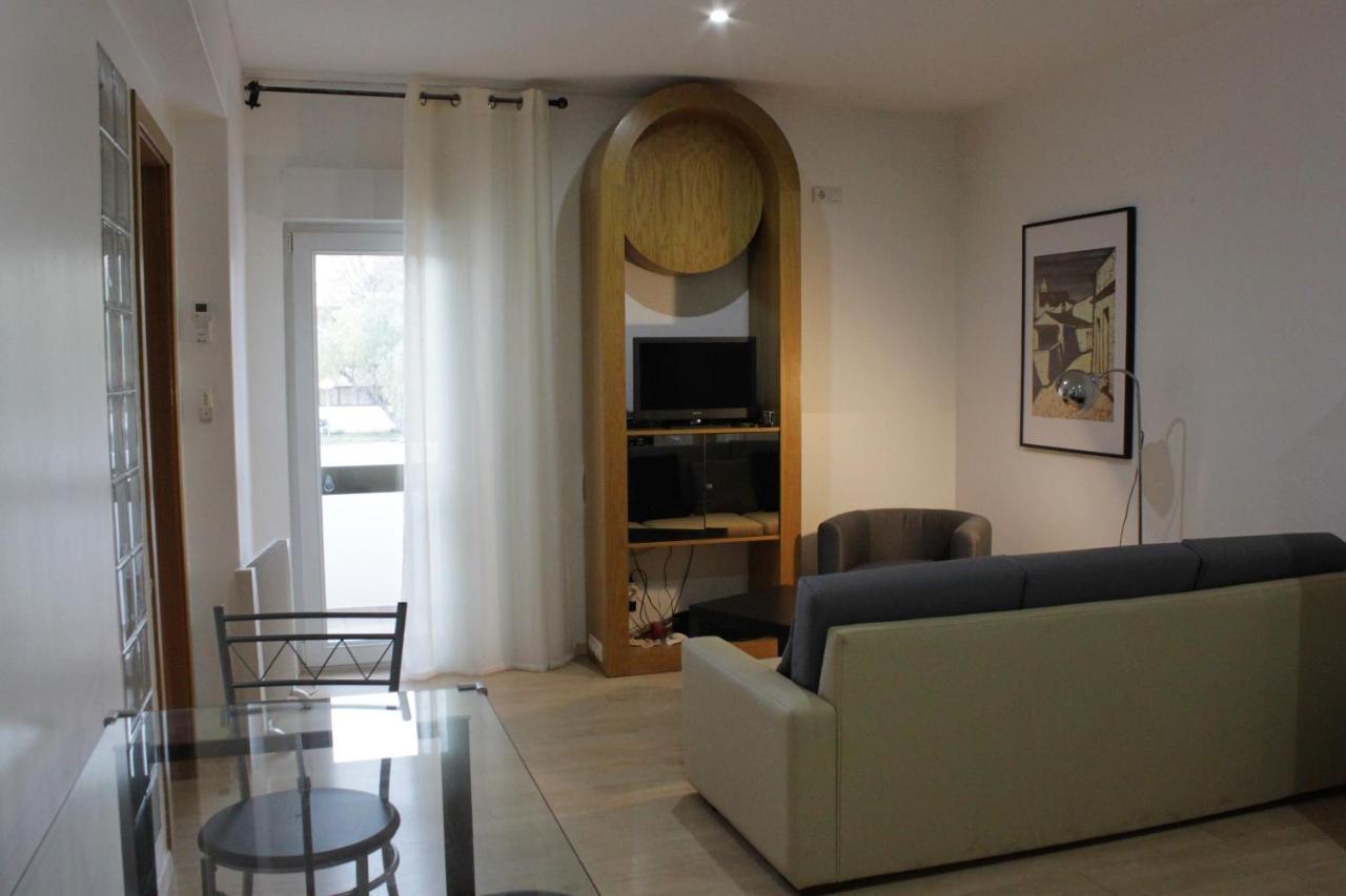 Apartment 5 Minutes Walk From The Albufeira